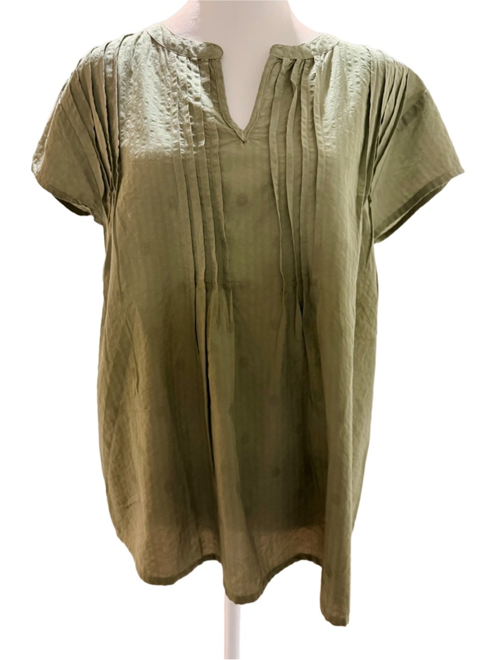Relaxed Pintuck Cotton Top in Sage Green